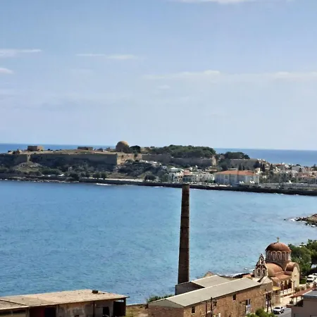 Seaview Flora's Luxury Apartment-300meters From The Appartamento Rethymno