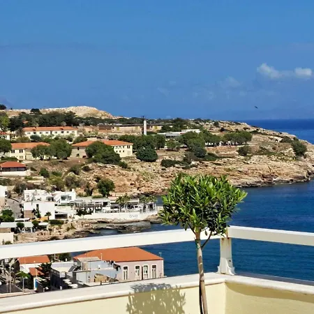 Seaview Flora's Luxury Apartment-300meters From The