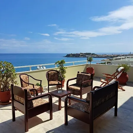 Апартаменты Seaview Flora's Luxury Apartment-300meters From The Ретимно