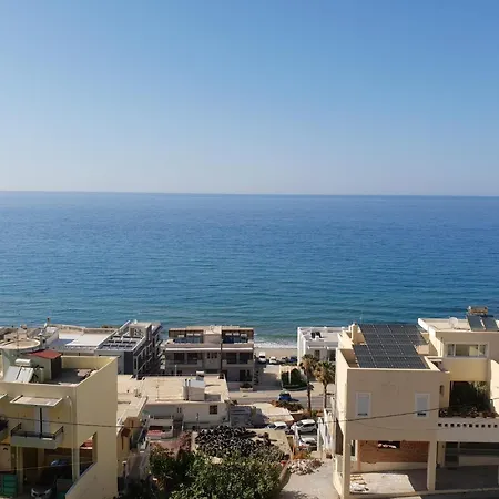 Seaview Flora's Luxury Apartment-300meters From The Апартаменты